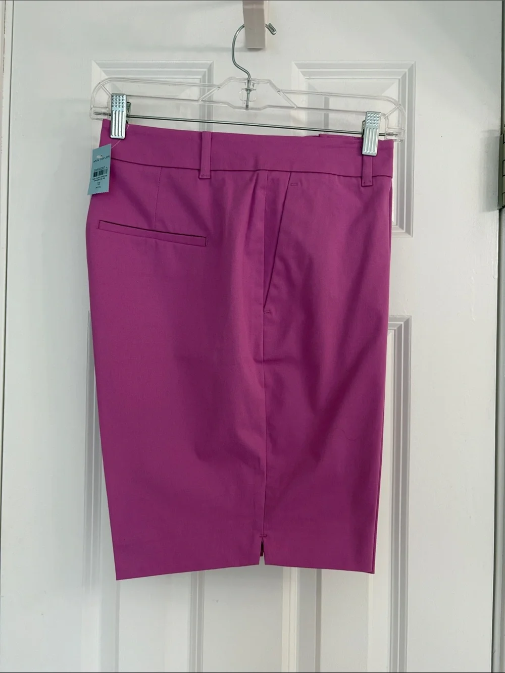 Ann Taylor Classic Broadwalk Shorts in Vivid Magenta Cotton/ Spandex Blend